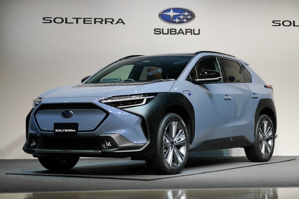 Subaru ra mắt xe điện đầu tiên Solterra SUV - 1 Subaru ra mắt xe điện đầu tiên Solterra SUV - 1