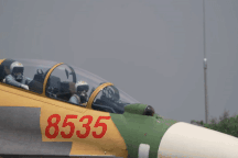 Chiêm ngưỡng SU-30MK2, Yak-130, trực thăng hợp luyện tại sân bay Biên Hòa