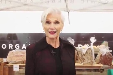 Maye Musk chia sẻ về thực đơn hàng ngày