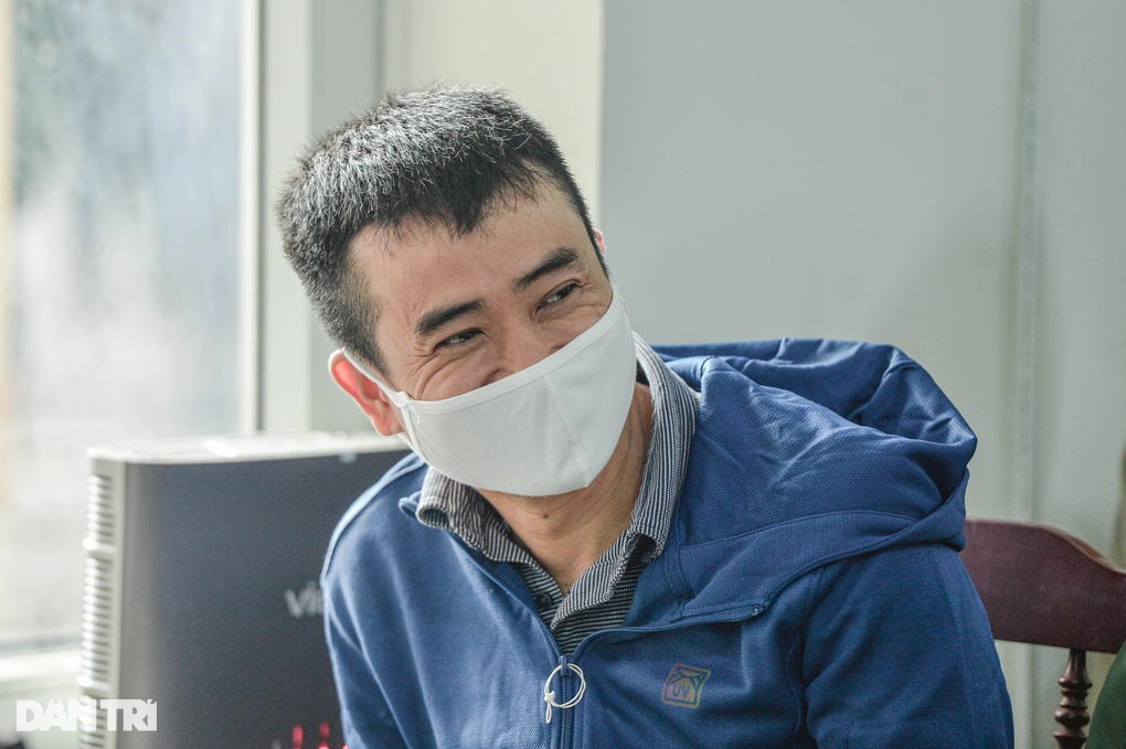 Bị cáo Phan Quốc Việt khai Công ty Việt Á không nhập hàng Trung Quốc - 2 Bị cáo Phan Quốc Việt khai Công ty Việt Á không nhập hàng Trung Quốc - 2