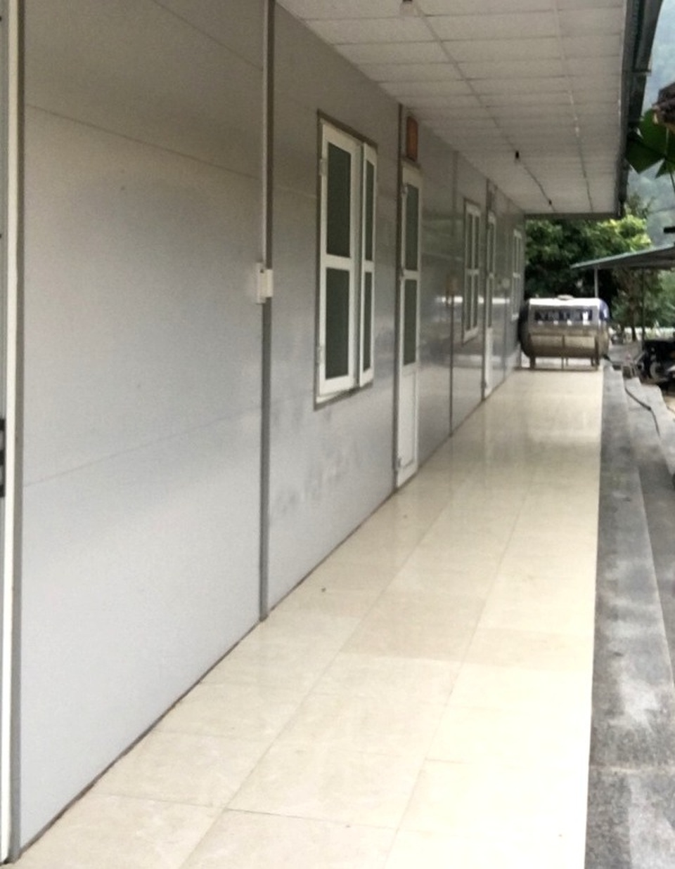 Nhà bán trú đầu tư gần 5 tỷ đồng bỏ trống vì... thiếu giường, chiếu - 2