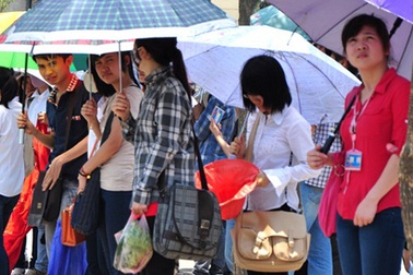 Toàn quốc nắng nóng trong đợt thi đại học, cao đẳng