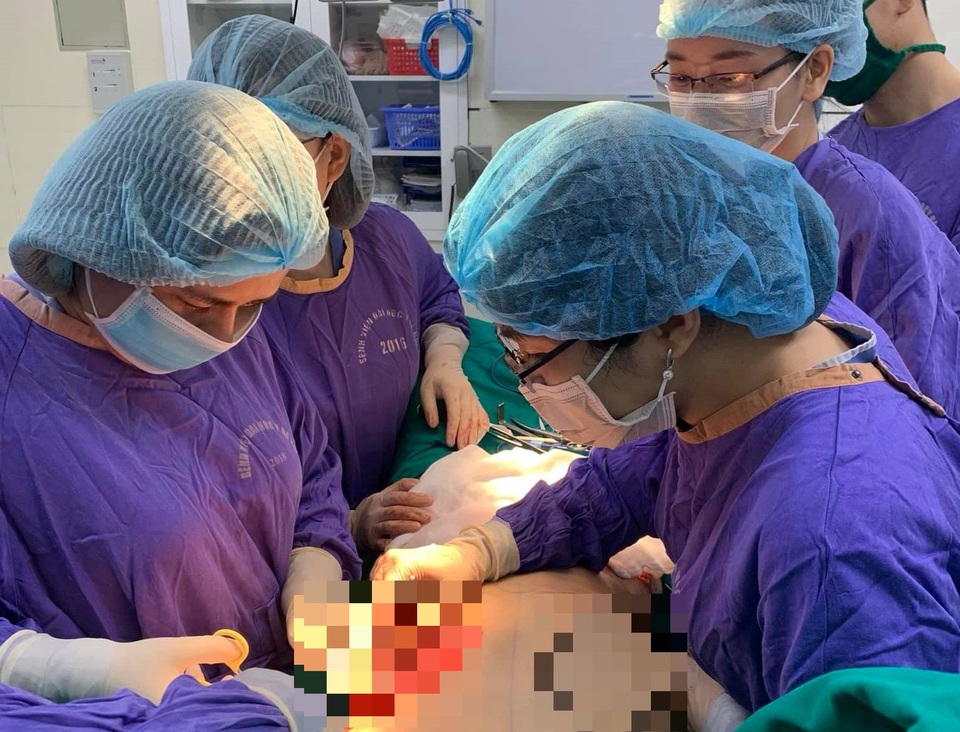 Bệnh nhân ung thư vú và những tổn thương không đến từ khối u - 6 Bệnh nhân ung thư vú và những tổn thương không đến từ khối u - 6
