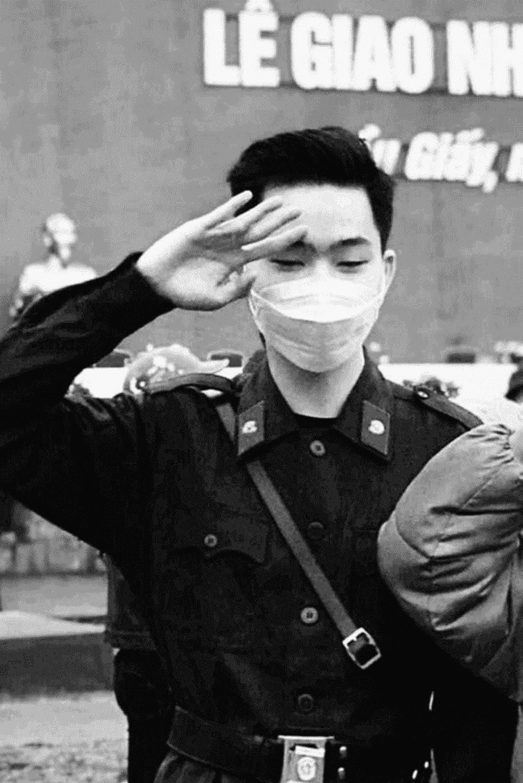 Cộng đồng mạng làm thơ, vẽ tranh đưa tiễn ba chiến sĩ cứu hỏa đã hy sinh - 3 Cộng đồng mạng làm thơ, vẽ tranh đưa tiễn ba chiến sĩ cứu hỏa đã hy sinh - 3