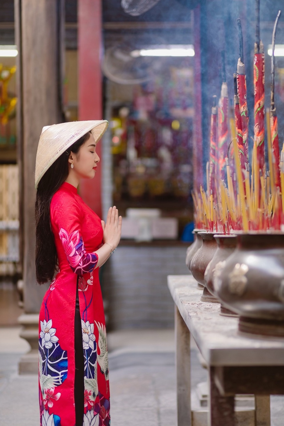 Hoa khôi ĐH Công nghệ TP.HCM duyên dáng trong bộ ảnh đón Xuân - 4 Hoa khôi ĐH Công nghệ TP.HCM duyên dáng trong bộ ảnh đón Xuân - 4
