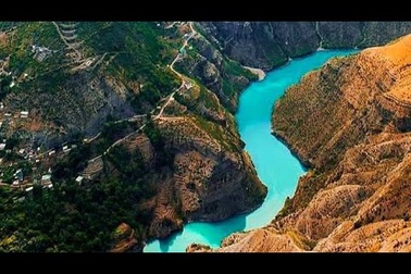 Cảnh hùng vĩ tại hẻm núi Sulak