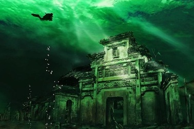 Sửng sốt với vẻ đẹp huyền ảo của thị trấn dưới nước