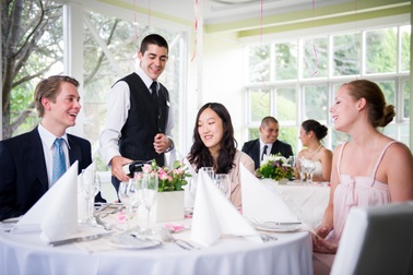 Học Quản trị Khách sạn tại  Học viện Blue Mountains, vì sao không?