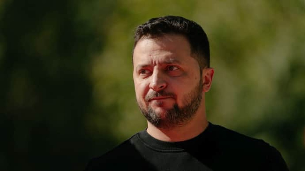 Tổng thống Zelensky giải thích lý do Ukraine vẫn bám trụ ở Kursk - 1 Tổng thống Zelensky giải thích lý do Ukraine vẫn bám trụ ở Kursk - 1