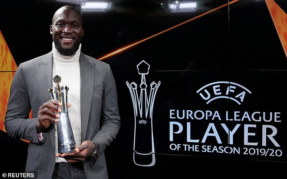 Vượt qua Bruno Fernandes, Lukaku nhận giải xuất sắc nhất Europa League - 1 Vượt qua Bruno Fernandes, Lukaku nhận giải xuất sắc nhất Europa League - 1