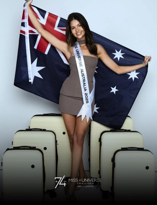 Hương Giang và dàn người đẹp đổ bộ Thái Lan tham dự Hoa hậu Hoàn vũ 2025 - 8 Hương Giang và dàn người đẹp đổ bộ Thái Lan tham dự Hoa hậu Hoàn vũ 2025 - 8