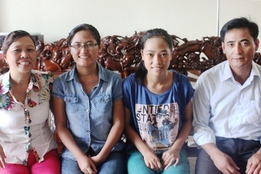 Được tuyển thẳng ĐH Y, nữ sinh Nam Định đỗ thủ khoa khối B ĐHQGHN