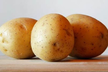 7 lợi ích làm đẹp từ khoai tây