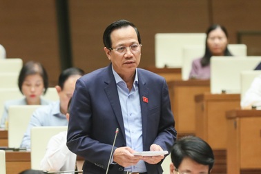 Bộ trưởng LĐ-TB&XH lý giải chuyện "dưới chờ trên, trên giục dưới" vì... sợ