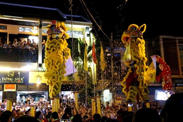 Hội An huyền ảo, rộn ràng trong đêm rằm Trung Thu