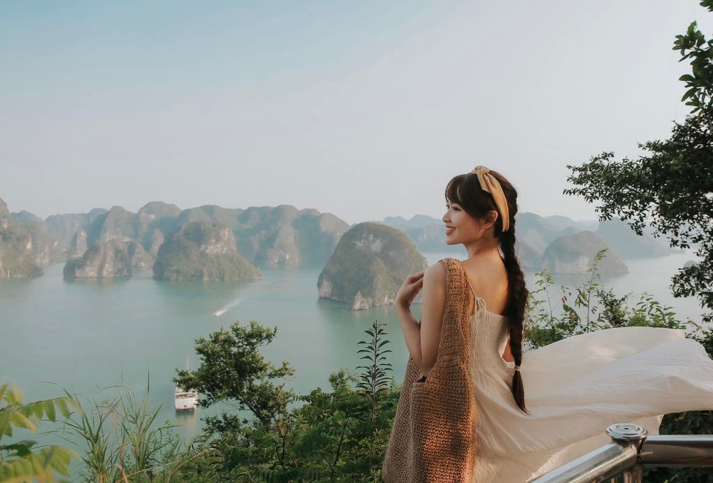 Vịnh Hạ Long xuất hiện trong bộ phim Hollywood gây sốt toàn thế giới - 3 Vịnh Hạ Long xuất hiện trong bộ phim Hollywood gây sốt toàn thế giới - 3