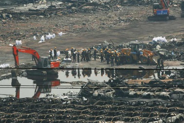 Một tháng sau vụ nổ kinh hoàng: Cư dân Thiên Tân vẫn bị ám ảnh