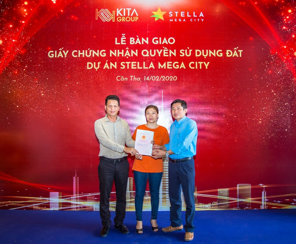 KITA Group bàn giao Chứng nhận quyền sử dụng đất dự án Stella Mega City - 1 KITA Group bàn giao Chứng nhận quyền sử dụng đất dự án Stella Mega City - 1