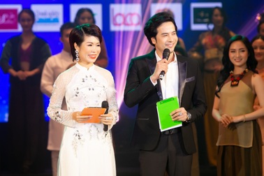 Diễn viên Đoàn Minh Tài và Thi Thảo ăn ý trong lần dẫn chương trình hoa khôi