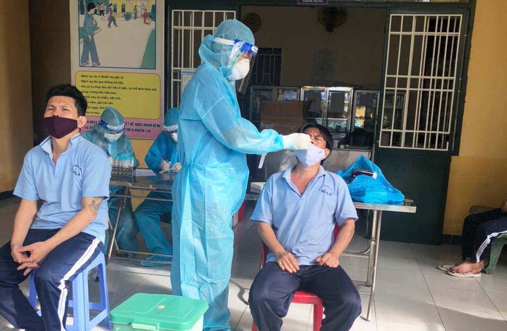 Tăng cường kiểm tra công tác phòng chống dịch tại các cơ sở xã hội phía Nam - 3 Tăng cường kiểm tra công tác phòng chống dịch tại các cơ sở xã hội phía Nam - 3
