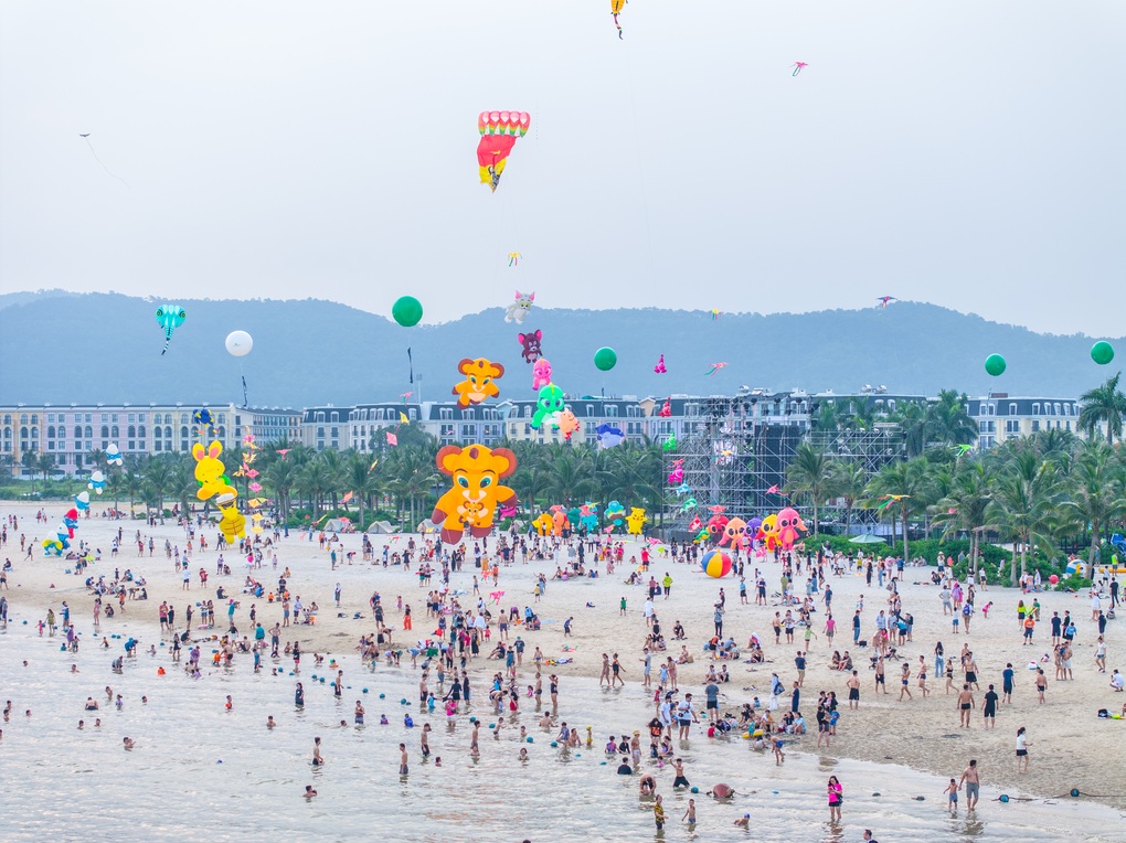 Halong Marina tổ chức lễ hội đa trải nghiệm Hi!Summer dành cho gia đình - 2 Halong Marina tổ chức lễ hội đa trải nghiệm Hi!Summer dành cho gia đình - 2
