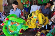Nghề làm lân tạo hồn cho Tết trung thu