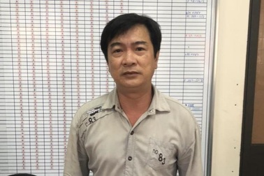 Gã đàn ông đánh thuốc mê cướp tiền vàng của bà bán ổi