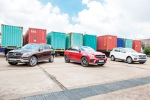 Kiểm tra phản ánh gian lận khi nhập xe sang biếu tặng