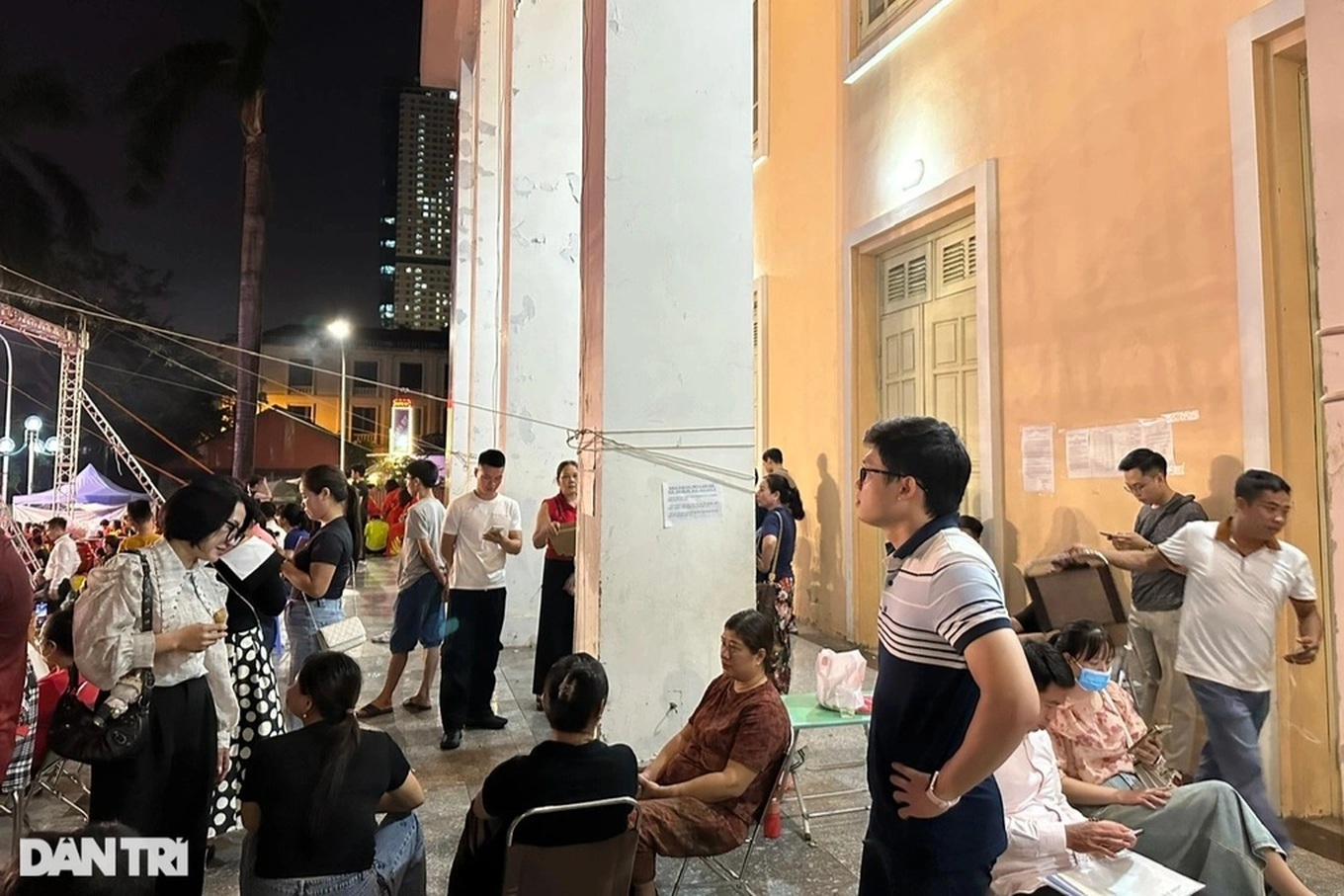 Lelongan tanah di daerah Ha Dong: 22 bidang tanah telah dirampas deposit - 1 Đấu giá đất quận Hà Đông: 22 lô đất bị bỏ cọc - 1