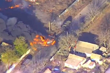 Ukraine phục kích chặn đầu, khóa đuôi phá hủy đoàn xe vũ khí Nga