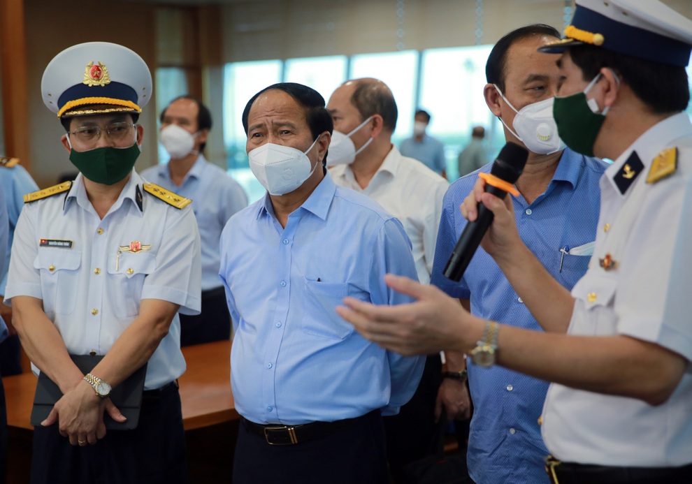 Phó Thủ tướng: Không để ùn tắc cảng Cát Lái trong mọi hoàn cảnh - 1 Phó Thủ tướng: Không để ùn tắc cảng Cát Lái trong mọi hoàn cảnh - 1
