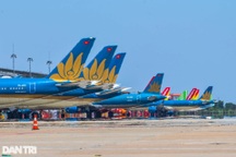 Lo xã hội "đóng băng" khi Hà Nội từ chối tiếp nhận chuyến bay, tàu khách