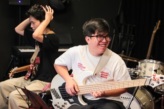 Concert "Rực rỡ ngày mới": Đón chờ màn song ca Bùi Công Nam và Hương Tràm - 9