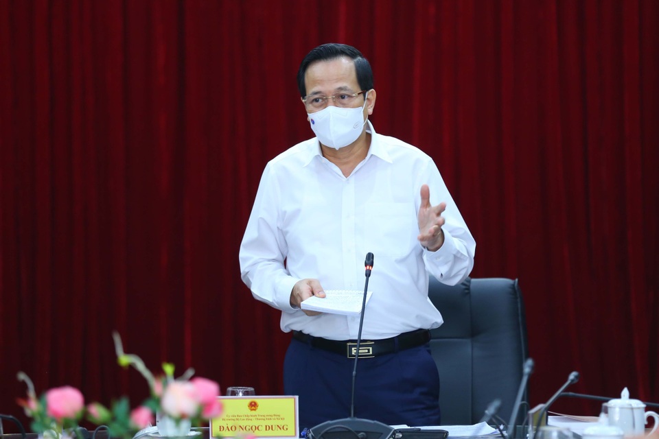 Xây dựng chính sách việc làm thông thoáng, hướng tới người lao động... - 1 Xây dựng chính sách việc làm thông thoáng, hướng tới người lao động... - 1