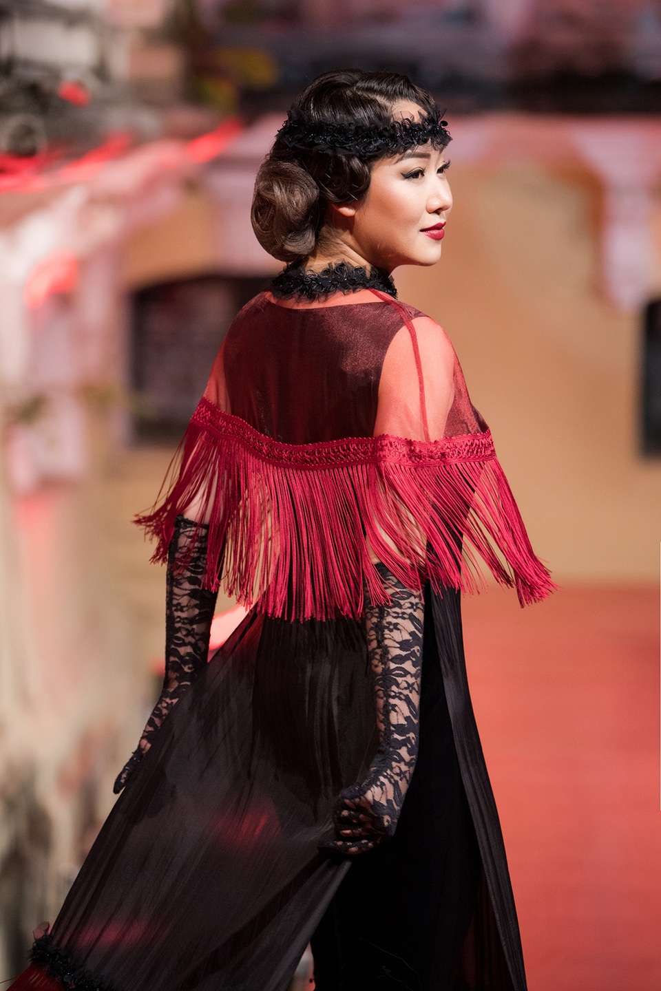 La Phạm đưa “phong cách Gatsby” lộng lẫy vào áo dài qua BST Sleep No More - 1 La Phạm đưa “phong cách Gatsby” lộng lẫy vào áo dài qua BST Sleep No More - 1