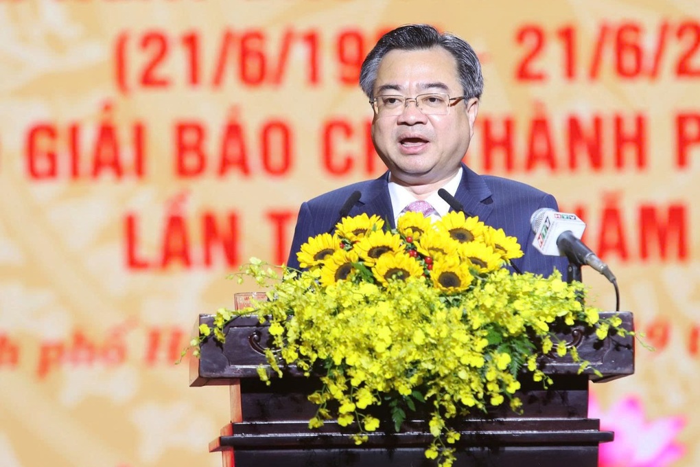 Ông Nguyễn Thanh Nghị: Báo chí tại TPHCM gắn bó với hơi thở cuộc sống - 1 Ông Nguyễn Thanh Nghị: Báo chí tại TPHCM gắn bó với hơi thở cuộc sống
