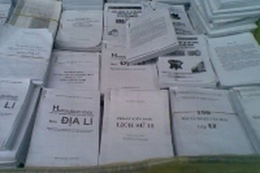 Hà Tĩnh: Tiêu hủy hàng nghìn “phao” thi