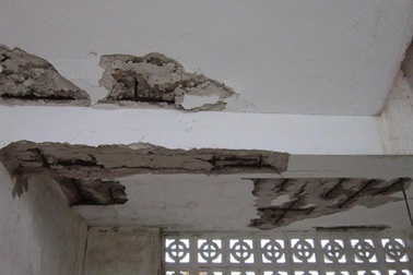 Trường xuống cấp, thầy trò dạy học trong lo âu