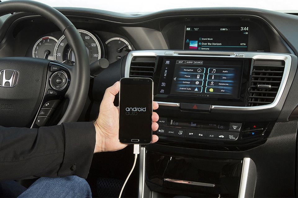 Apple CarPlay và Android Auto có thực sự cần thiết trên ô tô? - 3