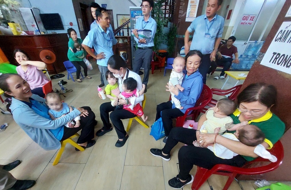 Công an tìm các nhà hảo tâm từng ủng hộ cho Mái ấm Hoa Hồng - 2 Công an tìm các nhà hảo tâm từng ủng hộ cho Mái ấm Hoa Hồng - 2