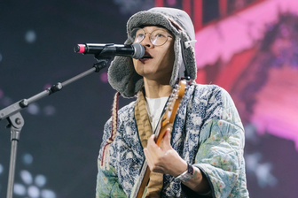 Cựu trưởng nhóm Ngọt cứu "Những thành phố mơ màng" đang bị chỉ trích