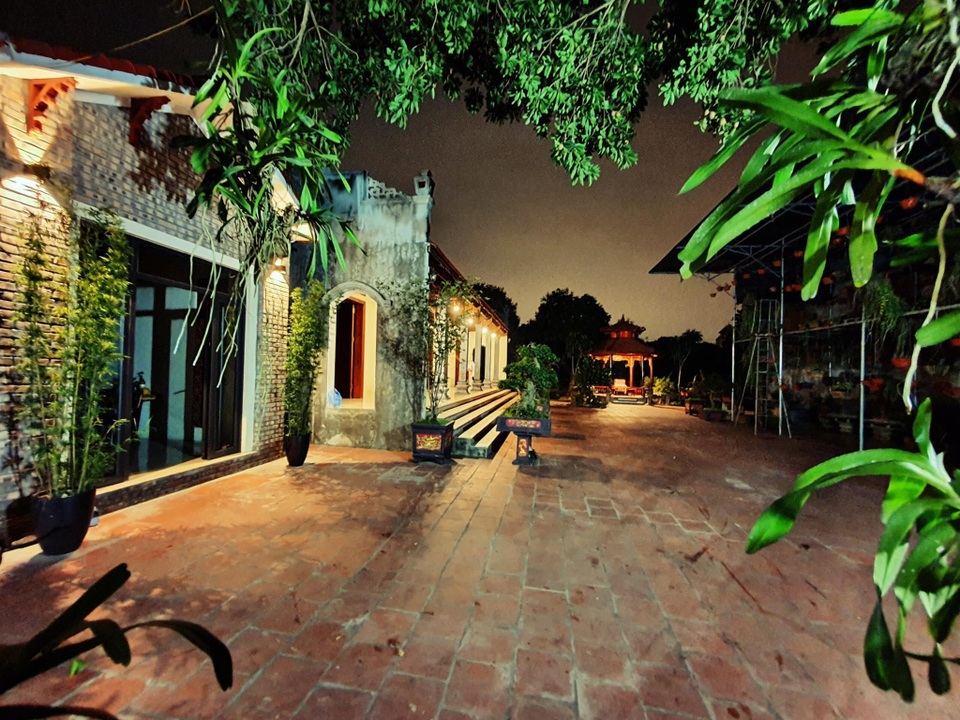 Ông bố Hà Nội làm nhà vườn 1.500m2 tràn ngập cây xanh, đẹp bình yên - 9 Ông bố Hà Nội làm nhà vườn 1.500m2 tràn ngập cây xanh, đẹp bình yên - 9