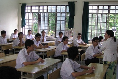 Nhiều thí sinh vắng thi do ốm đột xuất