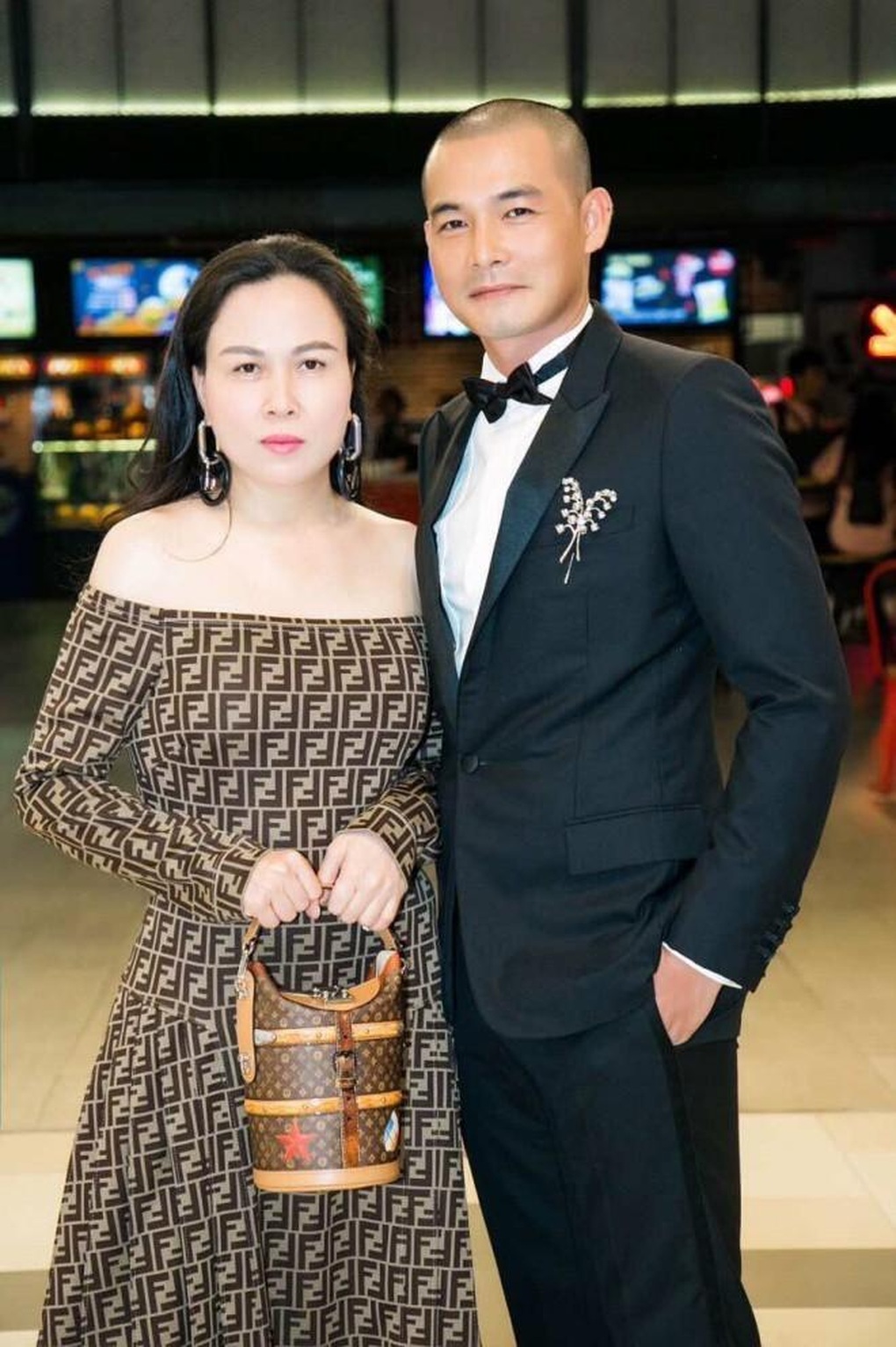 3 cặp sao Việt lệch tuổi: Yêu mặn nồng, bất ngờ chia tay trong tiếc nuối - 4 3 cặp sao Việt lệch tuổi: Yêu mặn nồng, bất ngờ chia tay trong tiếc nuối - 4