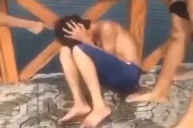 Xác minh việc nam sinh lớp 9 bị đánh hội đồng