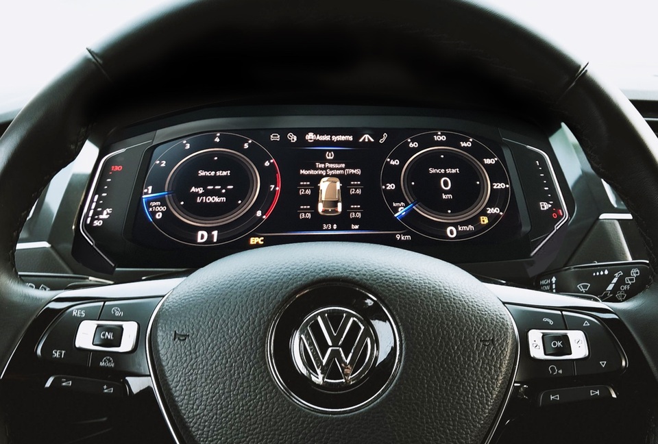 Tặng 50% phí trước bạ cho khách mua xe VW Tiguan Luxury nhập khẩu - 2 Tặng 50% phí trước bạ cho khách mua xe VW Tiguan Luxury nhập khẩu - 2