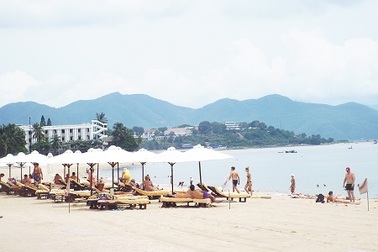 Nha Trang “đau đầu” với bài toán tháo gỡ thị trường khách Nga