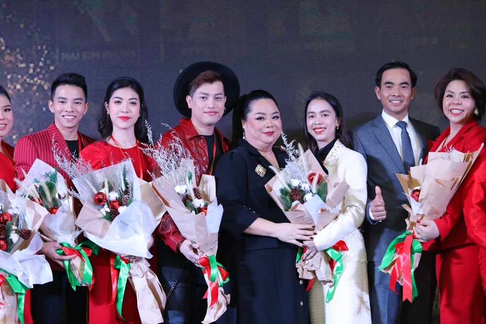 Kevin Le Beauty Center với những công nghệ dẫn đầu trong ngành phun xăm thẩm mỹ - 5 Kevin Le Beauty Center với những công nghệ dẫn đầu trong ngành phun xăm thẩm mỹ - 5