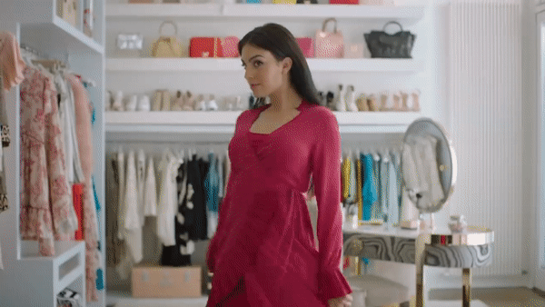 Georgina Rodriguez: Cô gái vô danh đổi đời sau 5 năm gắn bó với Ronaldo - 3 Georgina Rodriguez: Cô gái vô danh đổi đời sau 5 năm gắn bó với Ronaldo - 3