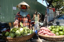 Đà Nẵng: Người lao động vui mừng trở lại công việc sau cách ly xã hội